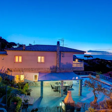 Dami By Vintage Travel Villa Lloret de Mar